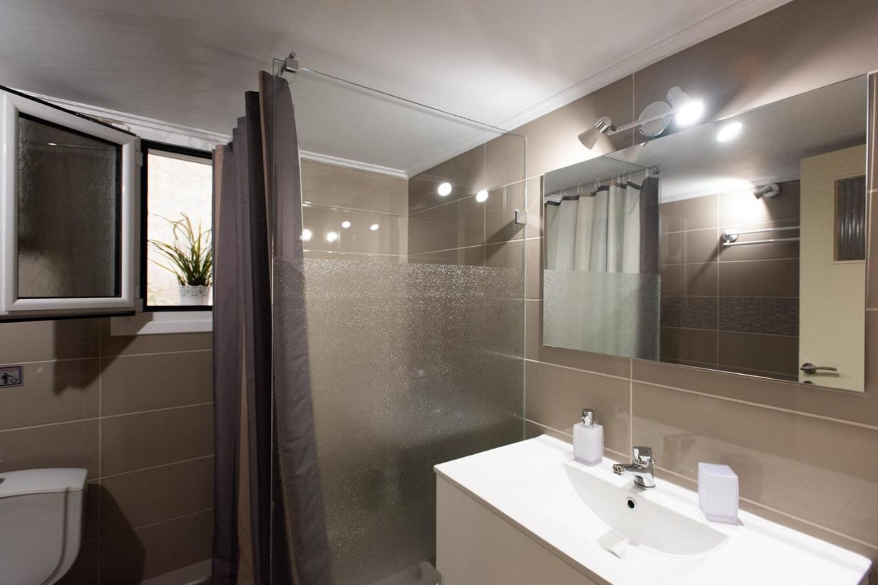Blue Ark Athenian Nest Apartment Ngoại thất bức ảnh