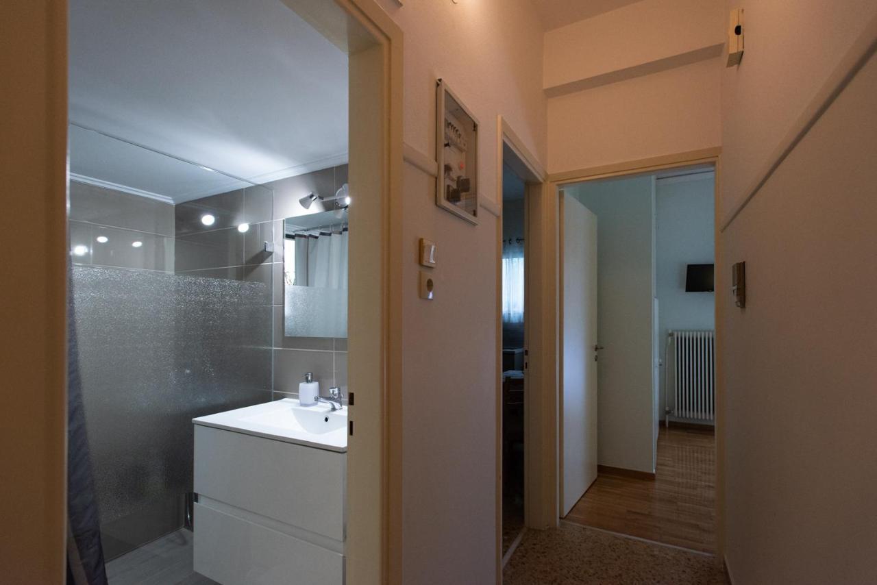 Blue Ark Athenian Nest Apartment Ngoại thất bức ảnh